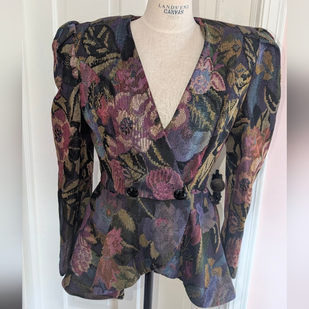 Vintage 80's tapestry blazer